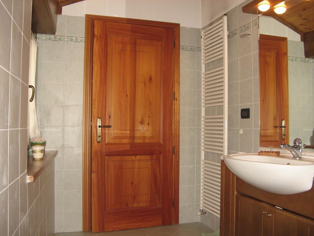 Maison Besenval Apartment Aosta Room photo